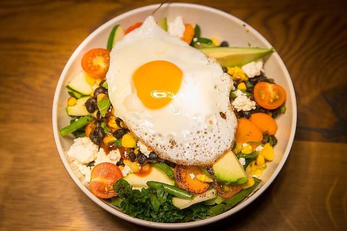 Salah satu makanan untuk sahur yang membuat awet kenyang adalah telur.