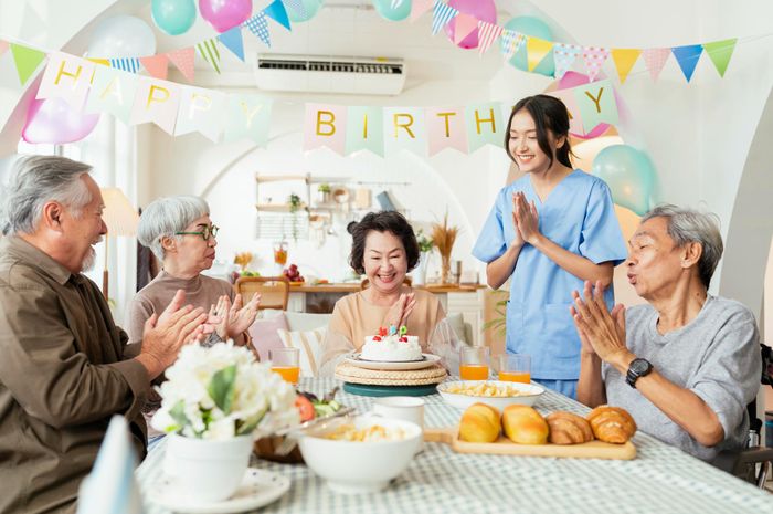 Terdapat beberapa contoh ucapan ulang tahun untuk tante.