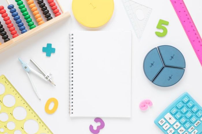 Penulisan pecahan atau fractions dalam bahasa Inggris
