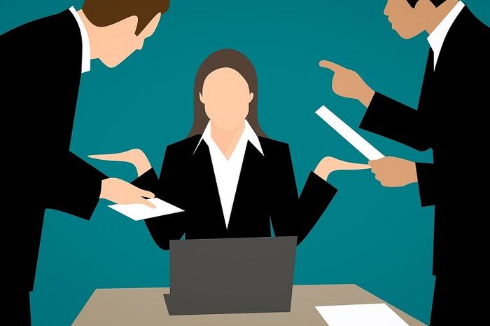 Konflik sosial bisa terjadi karena adanya perbedaan dalam masyarakat.