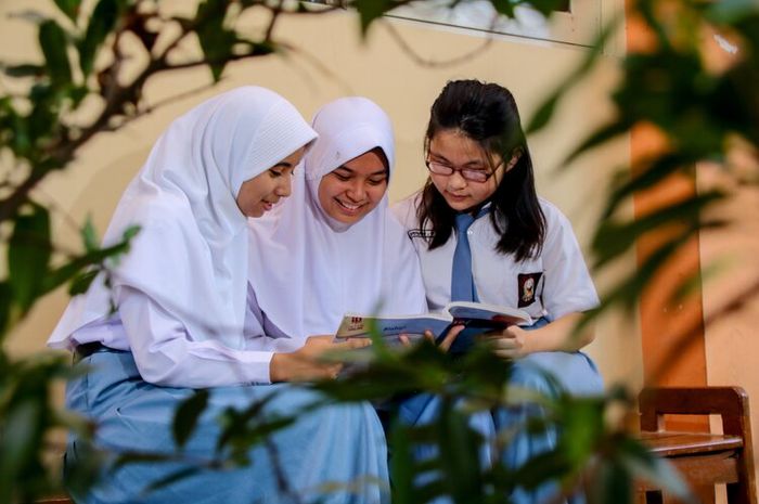 Pawarta terdiri dari empat perangan atau struktur.