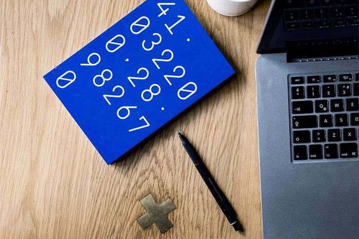 Dalam matematika, terdapat perhitungan tentang rasio.