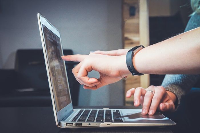 Etnografi digital memberikan berbagai macam manfaat.