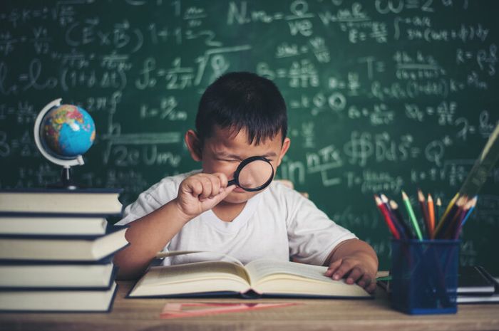 Ada beberapa hal yang perlu diperhatikan saat menyunting tulisan.