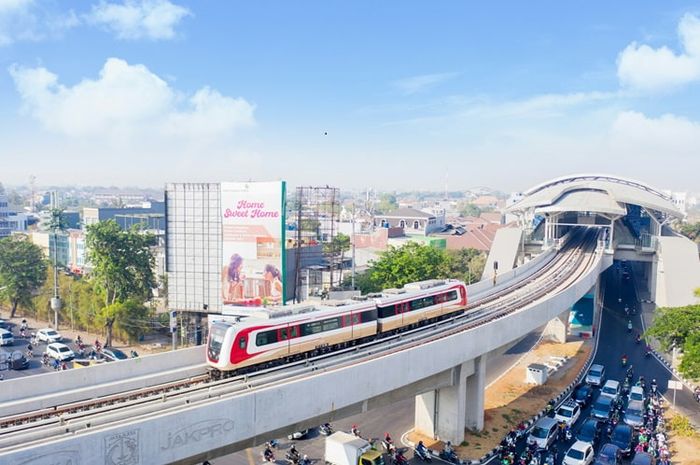 Realisasi reformasi ekonomi dapat dilihat dari pembangunan infrastruktur yang mulai dilakukan di masa reformasi.