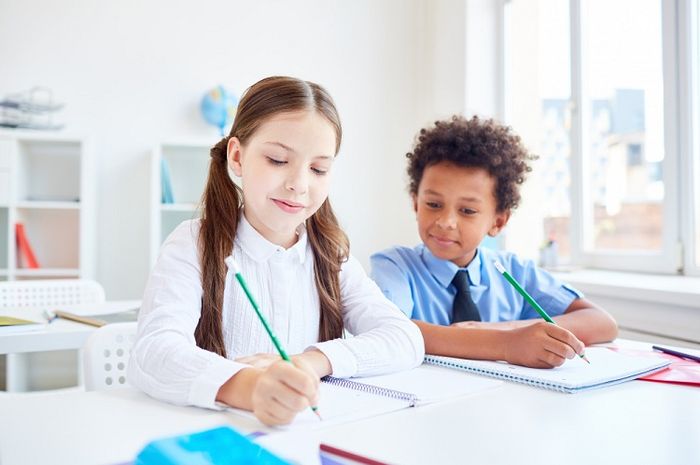 Jawbaan soal Progress Check 2 Bahasa Inggris Kelas VII Kurikulum Merdeka, halaman 245