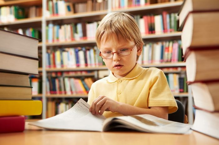Kata sifat dalam bahasa Inggris atau adjective dibagi menjadi beberapa jenis.