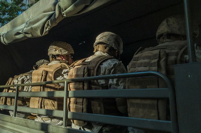 Ancaman integrasi sosial bisa berupa ancaman militer.
