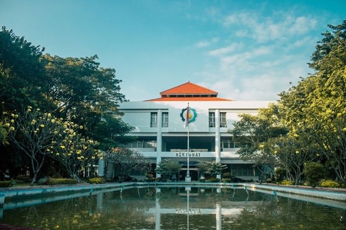 Institut Teknologi Sepuluh Nopember membuka pendaftaran bagi calon mahasiswa jalur SNBT.