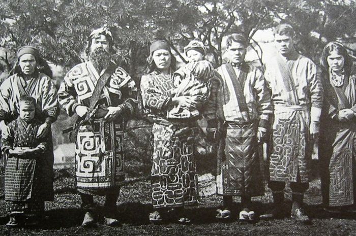 Suku Ainu Penduduk Asli Jepang Hidup Dalam Persembunyian Bobo