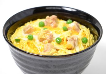 Oyakodon, Nasi Berselimut Telur dan Ayam yang Membuat Orang Rela Mengantre
