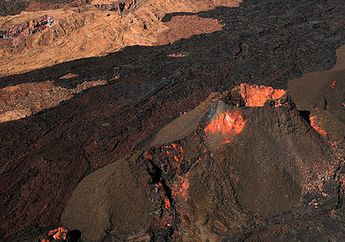 Di Manakah Gunung Berapi Terbesar di Dunia Berada? Cari Tahu, yuk!