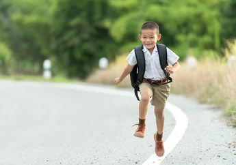 Pernah Perhatikan Cara Berjalan? Ternyata Cara Berjalan Bisa Menunjukkan Kepribadian