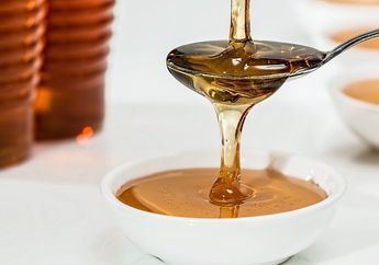 Rasanya Manis, Apakah Madu Baik untuk Dikonsumsi Pasien Diabetes?