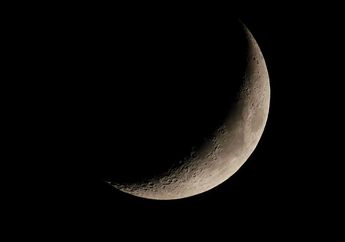 Malam Ini, Kita Bisa Lihat Bulan yang Ditemani 2 Planet Tata Surya