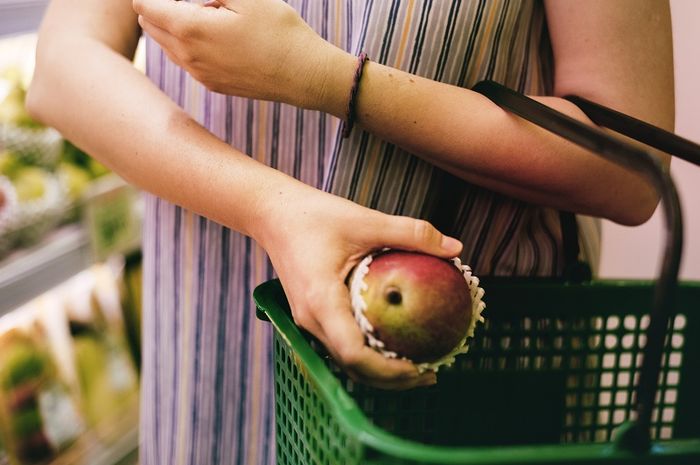 Berapa banyak jumlah buah yang sebaiknya dikonsumsi anak-anak?