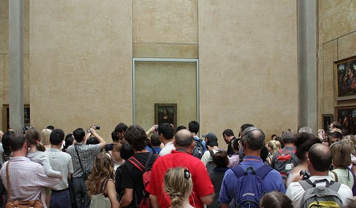 Lukisan Mona Lisa di museum Louvre didatangi banyak turis