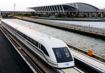 Tidak Menyentuh Rel, Bagaimana Cara Kerja Kereta Api Maglev?