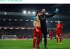 VIDEO - Umpan Spektakuler Alisson Becker Mudahkan Mohamed Salah Bobol Man United