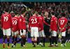 Diganjar Kartu Merah Langka, Casemiro Lewatkan 3 Laga Man United di Liga Inggris, Termasuk 2 Roses Derby