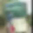 Punya Nyali Gede, Lihatlah Video Aksi Bajing Loncat dari Atas Motor