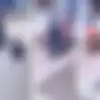 Wajah dan Aksi Wanita Hamil Mencuri Tabung Gas Elpiji 3 Kg di Dapur Terekam Video CCTV, Pelaku Menggunakan Sepeda Motor Yamaha Vega R Dengan Plat Nomor BP 4019 JQ
