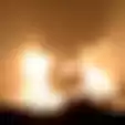 Diduga Jadi yang Terbesar di Asia Tenggara, Kilang Minyak di Balongan Indramayu Terbakar Dini Hari, Api Terlihat Sampai Radius 5 Kilometer!