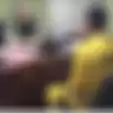 Warga Tuntut Hukuman Setimpal, Perwira TNI AD Terseret Kasus Mutilasi Simpatisan KKB Papua Gegara Nikmati Uang Korban, Foto Pelaku Sempat Disebarkan