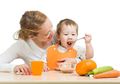 Jangan Salah Beri Makan, Yuk Kenali Makanan si Kecil Lewat Usianya
