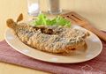 Coba Masak Menu Makan Siang Lele Garing Kari, Yuk