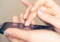Hati-Hati , Kecanduan Smartphone Bisa Bikin Susah Hamil!