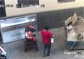 Baru Lahir Dua Jam, Ayah Ini Tega Buang Anaknya, Alasannya Aneh
