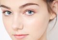 Pori-pori Tak Dapat Dikecilkan, Tapi Bisa Ditutupi Dengan Skincare Ini