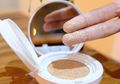 Kualitasnya Ngga Kalah dari Produk Luar Negeri, Inilah 4 Cushion Foundation Lokal yang Harganya di Bawah Rp 200 Ribu