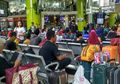 Anak Anda Rewel Saat Naik Kendaraan Umum di Arus Balik? Jangan Khawatir, Ini Trik Mengatasinya