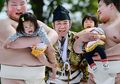 (Foto) Dapat Takuti Setan dan Jaga Kesehatan Anak, Itulah Tujuan dari ‘Kontes Membuat Anak Menangis’ di Jepang