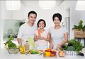 Bisa Menghilangkan Lemak Perut, Ini 7 Alasan Lain Mengapa Harus Makan Terong Lebih Banyak