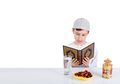 Ajarkan Puasa dengan Baik, Ini yang Terjadi Bila Anak Dipaksa Berpuasa