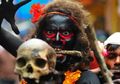 Berhubungan Seks di Tengah-tengah Mayat Hingga Makan Daging Manusia, Ini 7 Cara Hidup Kaum Aghori, Sekte Hindu yang Telah Berusia Ribuan Tahun