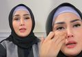 Sambil Menangis, Fenita Arie Ungkap Alasan Berhijab, Bikin Haru!
