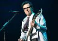 Weezer Akhirnya Turuti Para Fans Untuk Cover Lagu 'Africa' dari Toto