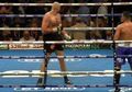Sang Legenda Tinju Kembali, Musuhnya Langsung TKO, Bahkan Pendukung Sampai Adu Jotos di Luar Ring!