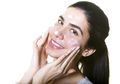 Jika Dipakai Berenang, Sunblock Hanya Bisa Bertahan Selama 30 Menit!