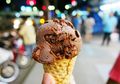 Es Krim Gelato Rasa Gas Air Mata Bikin Nangis Pembelinya, Sengaja Dijual untuk Dukung Para Demonstran Hong Kong