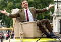 Jarang Disorot TV, Kecantikan Anak Mr. Bean Kini Bikin Pria Menelan Ludah