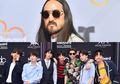 Ketiga Kalinya, Steve Aoki Kolaborasi dengan BTS dalam Lagu Waste It On Me