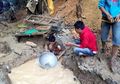 Dulu Diterjang Bencana Banjir Bandang Dahsyat, Warga Desa di Kolaka Ini Kini Mendadak Kaya Raya Usai Temukan Harta Tak Terduga, Penduduk Rela Datang Berbondong-bondong Demi Emas, Bahkan Sampai Ada yang Dapat Puluhan Gram