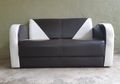 Bukannya Senang, Pria Ini Hampir Menangis Ketika Sofa yang Dibelinya Lewat Situs Belanja Online Datang, Apa Pasal?