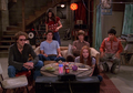 Panduan Merancang Ruang Bergaya Basement ala "That 70’s Show"