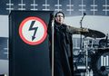 Marilyn Manson Minta Penggemar Lepas Kaos Avenged Sevenfold Yang Dipakai